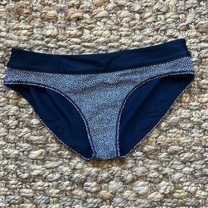 Lululemon bikini bottom